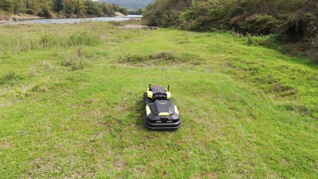 Master Large, Steep, and Complex Lawns - Yarbo Robotic Lawn Mower